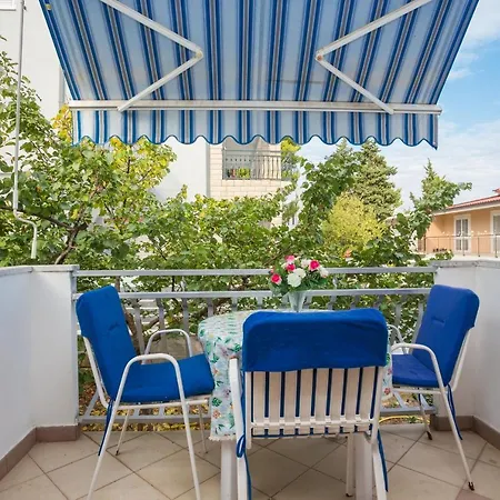 Slatine 13298f Apartment Trogir