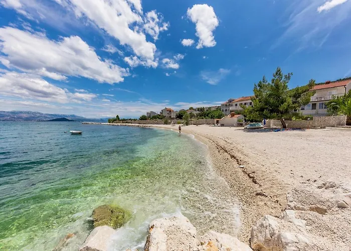 Slatine 13298f Apartment *